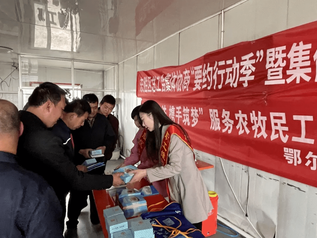 澳門(mén)三肖三碼三期內必中三碼,深入探討方案策略_CSU72.441輕量版